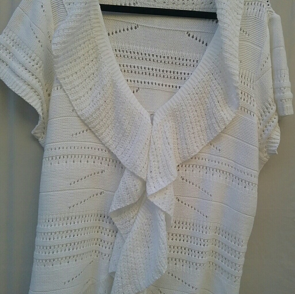 Short skeeve cardigan